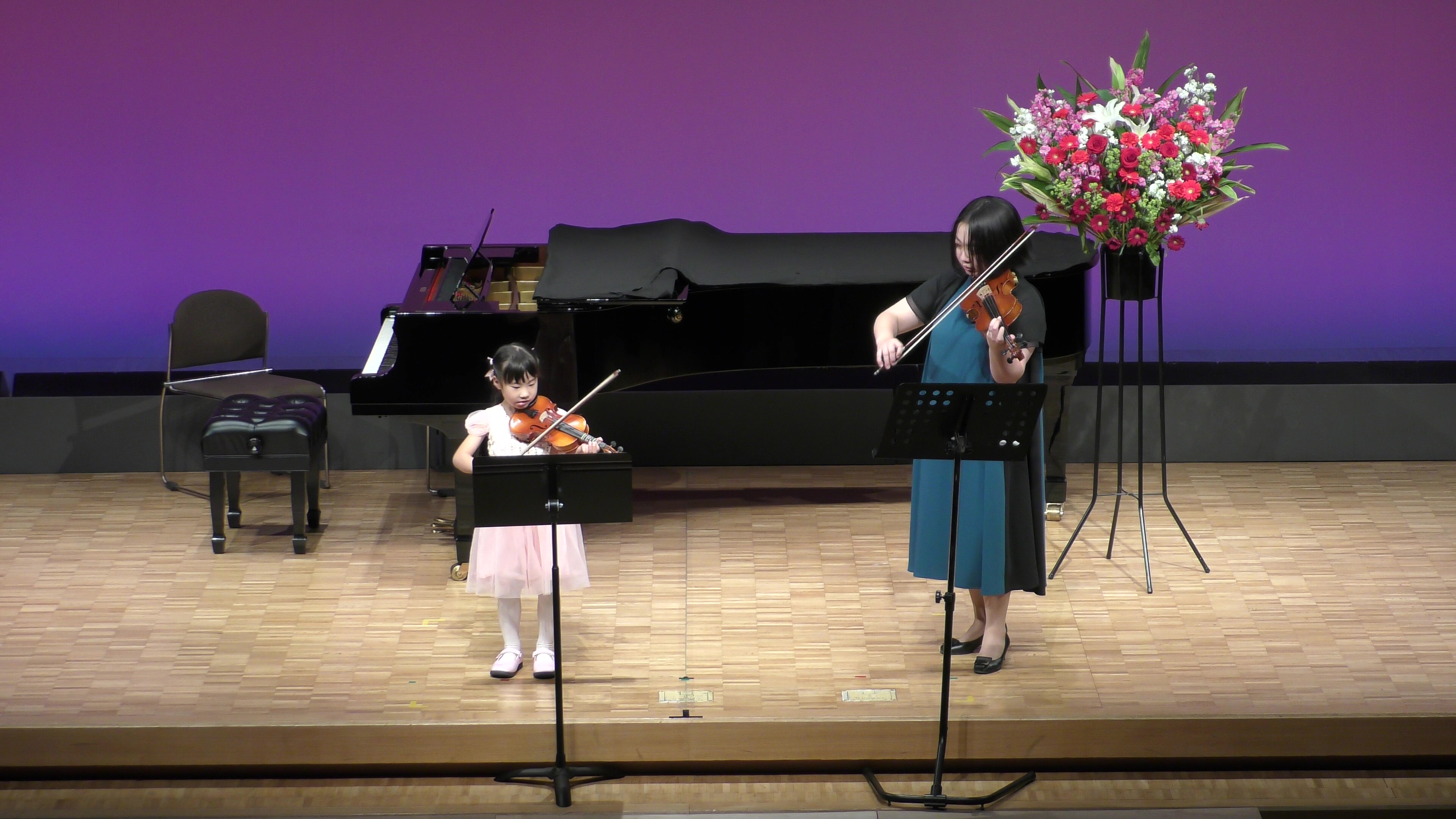 ヴァイオリン発表会_先生と